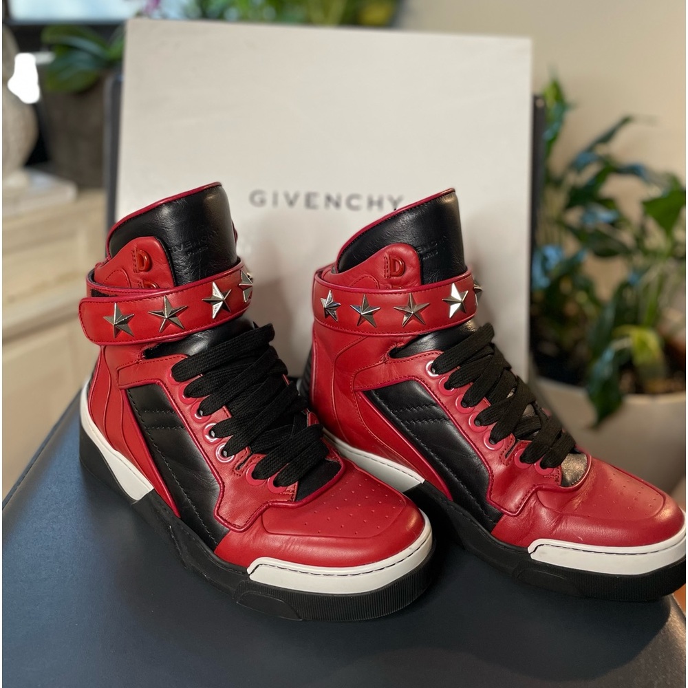 Givenchy Tyson High Top Mens Sneaker Size 40.5 / 7.5 US PreOwned